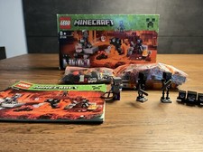 LEGO Minecraft Il Garrese -